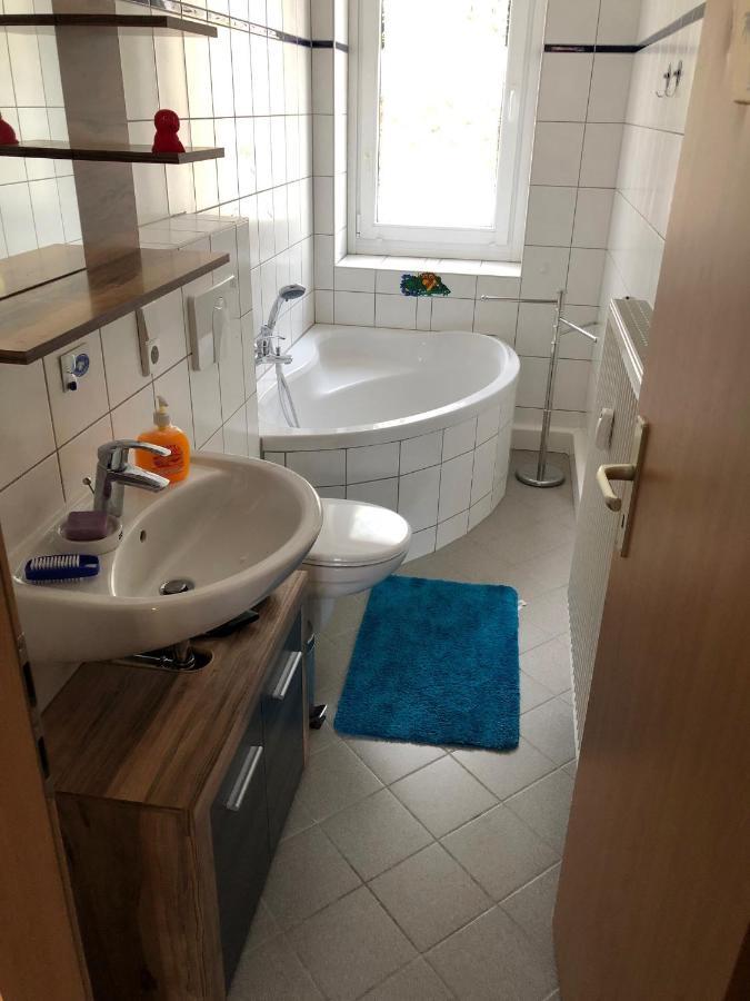 Schaefers Ferienwohnung โอเบอร์วีเซินธาล ภายนอก รูปภาพ